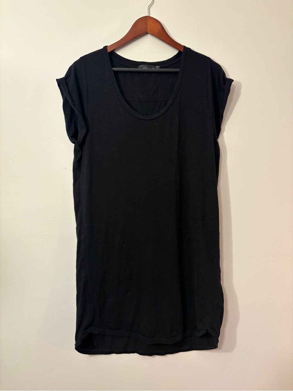 prAna Black Cap Sleeve T-Shirt Dress — Curved Hi-Low Hem — Size M 🖤